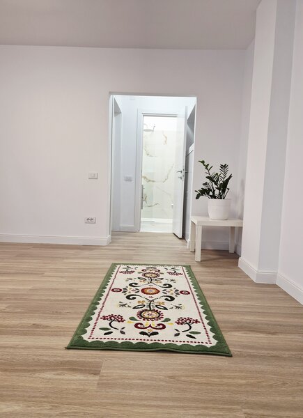 Universitate, Unirii, Centrul vechi, ultracentral, Victoriei,